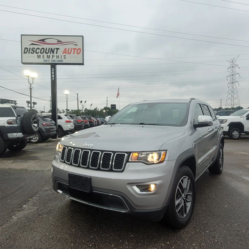 jeep grand cherokee 2018 1C4RJFBG3JC238572 image jeep grand cherokee 2018 1C4RJFBG3JC238572 image